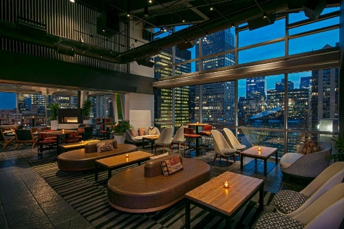theWit Chicago, a Hilton Hotel image 38